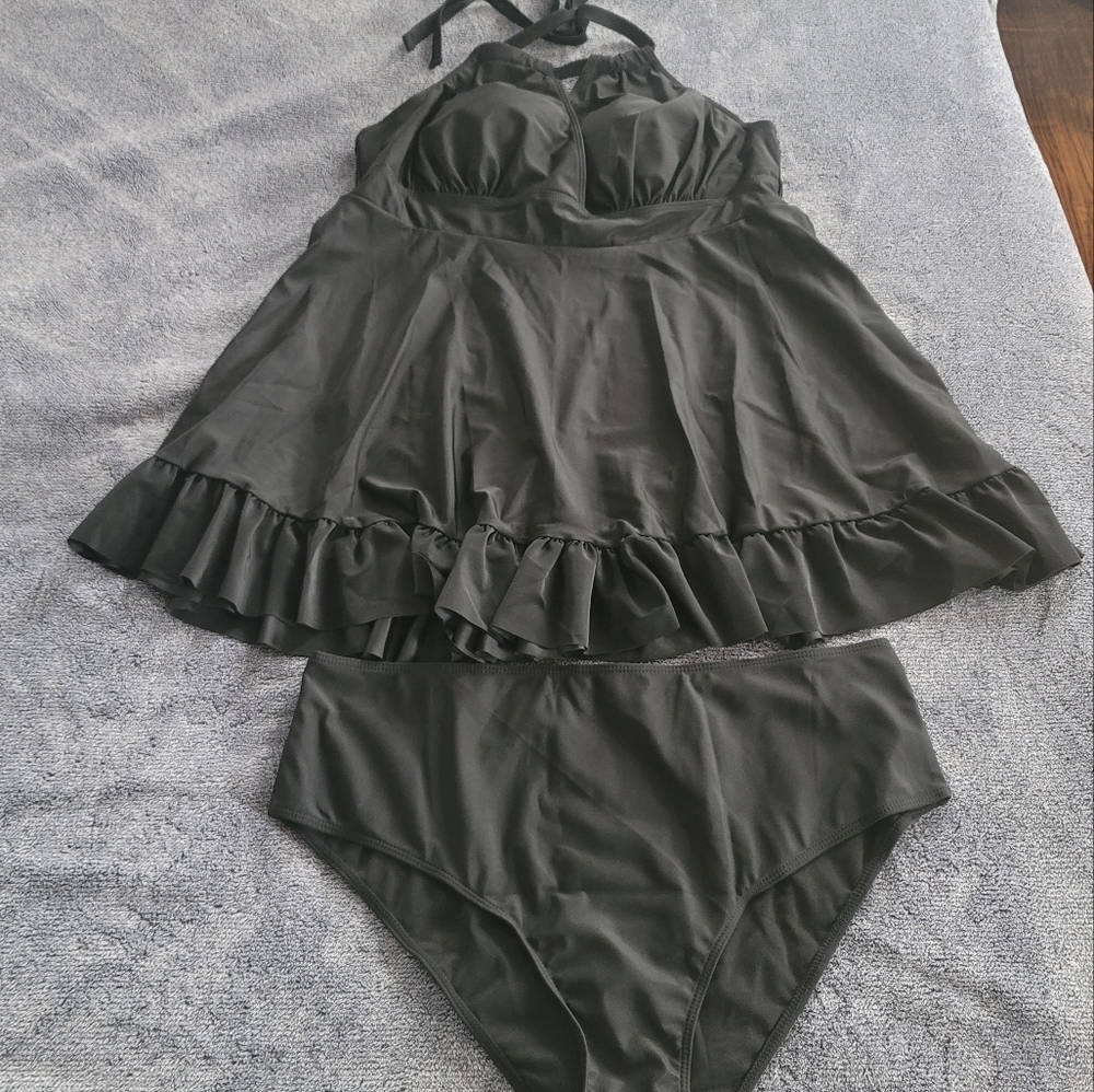 SHEIN Black Ruffle Bikini Set